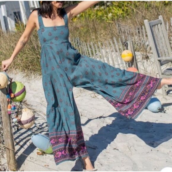 Natural Life Lila Wide Leg Boho Jumpsuit Size S Blue Floral Bandana Border Boho - Picture 1 of 14